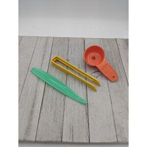 Vintage Tupperware Set 877 885 1299 Mini Funnel Lettuce Corer Toast Grabber